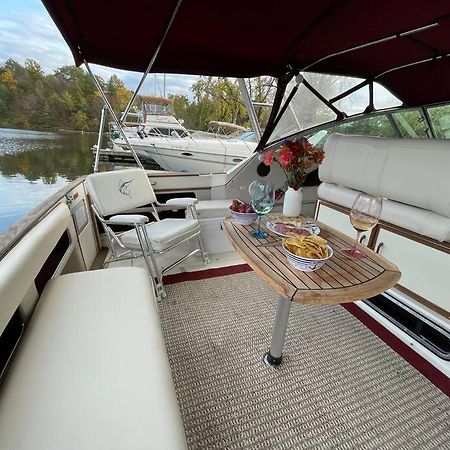 Private Yacht On Catskill Creek Buitenkant foto