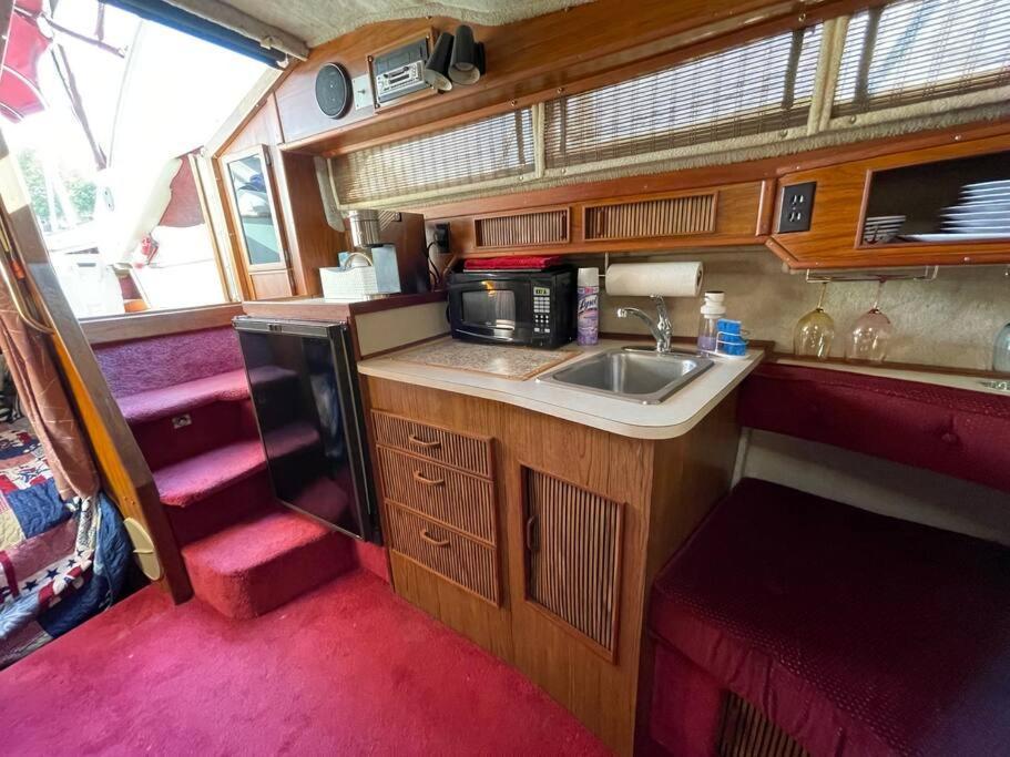 Private Yacht On Catskill Creek Buitenkant foto